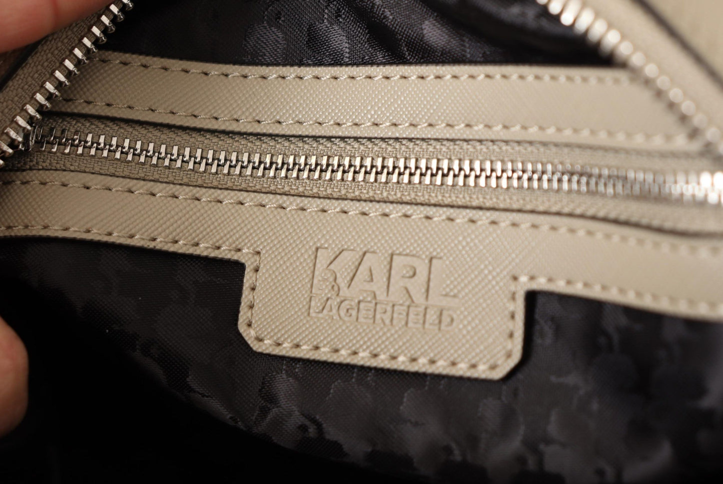 Karl Lagerfeld Sage Green Polyurethane Shoulder And Handbag